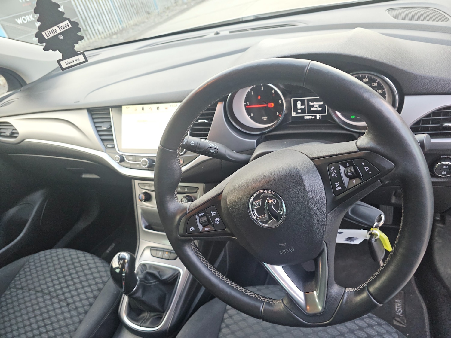 Used Vauxhall Astra 2018 for sale - 77822679: Photo 9