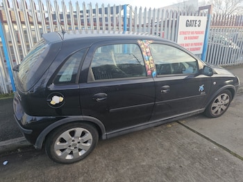 Used Vauxhall Corsa 2004 for sale - 76958572: Photo