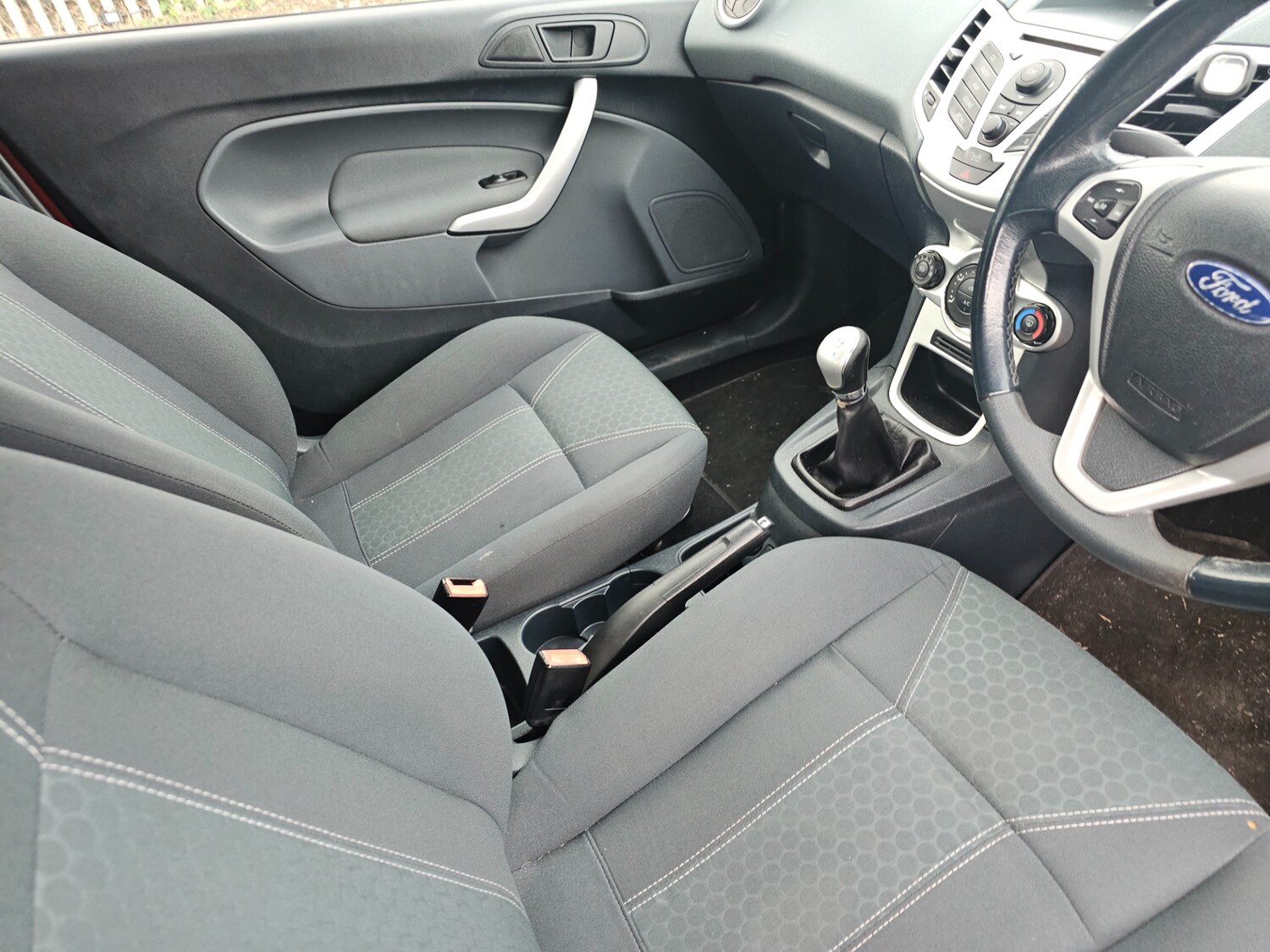 Used Ford Fiesta 2009 for sale - 77644079: Photo 10