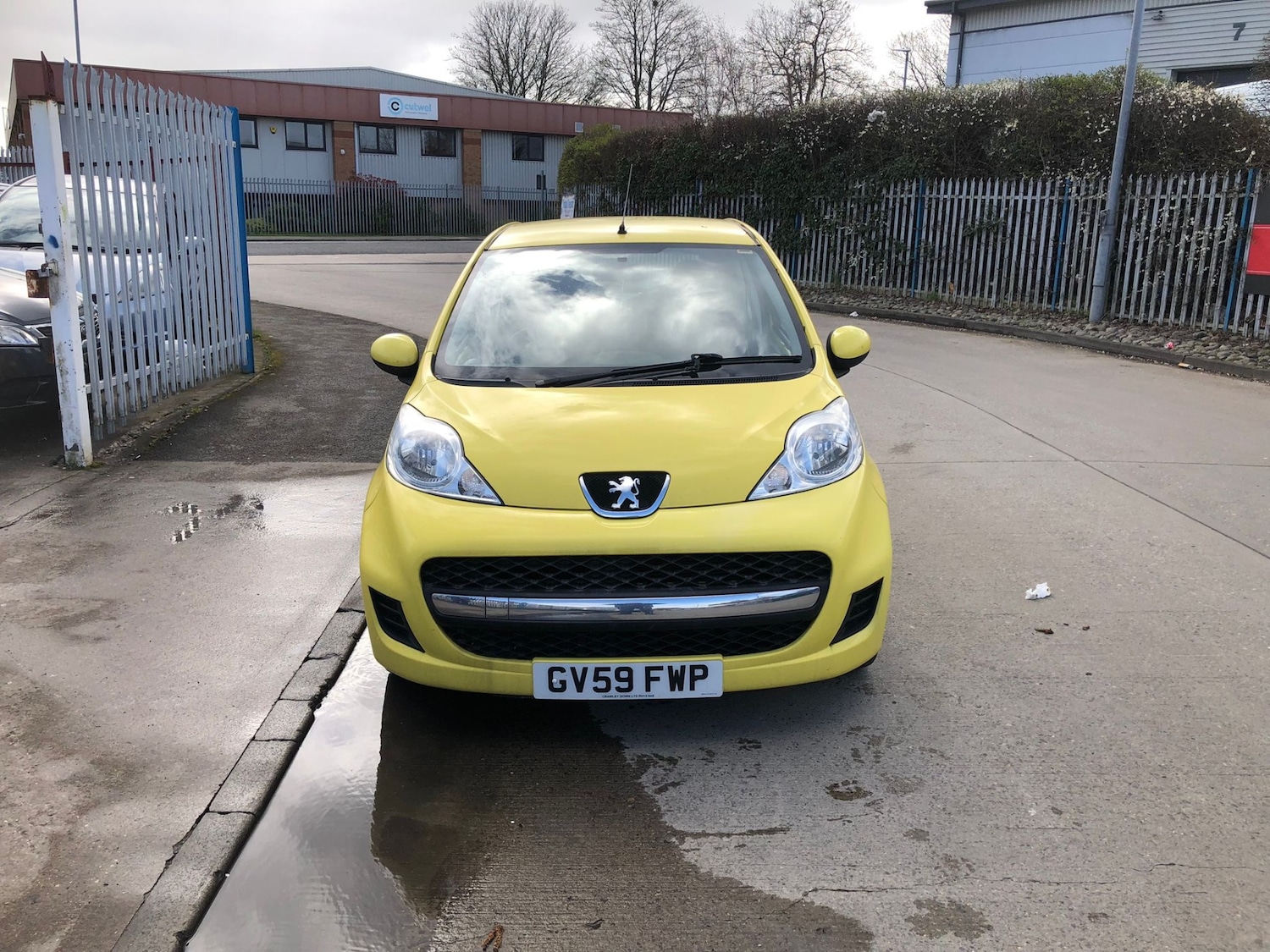 Used Peugeot 107 2009 for sale - 78064914: Photo 2