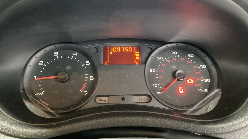 Used Renault Clio 2009 for sale - 77277650: Photo 10