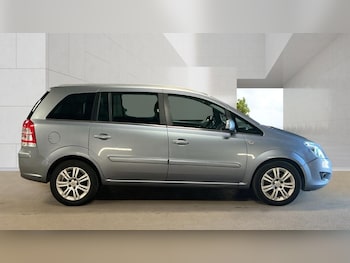 Used Vauxhall Zafira 2010 for sale - 79191921: Photo