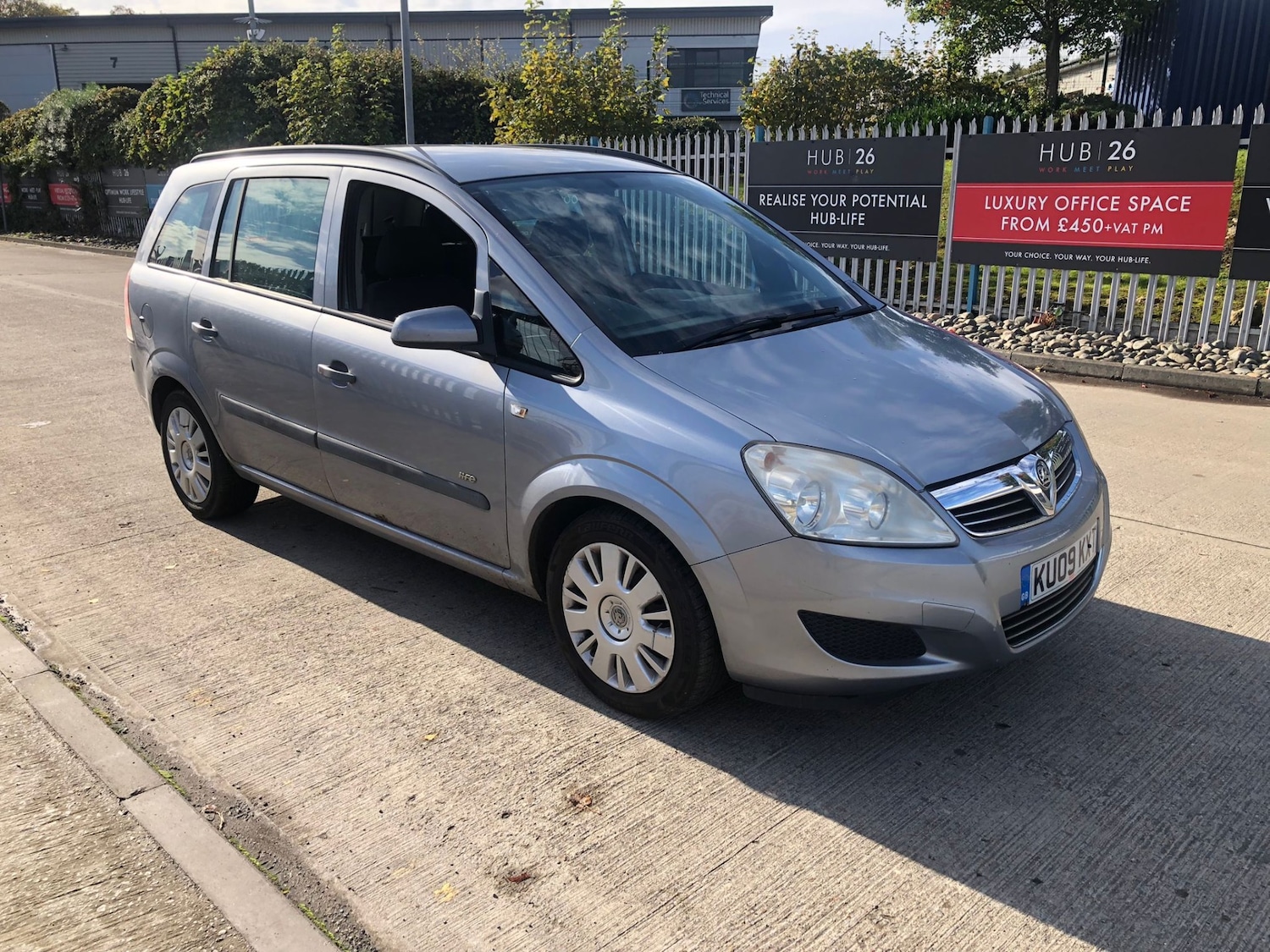 Used Vauxhall Zafira 2009 for sale - 76351437: Photo 1