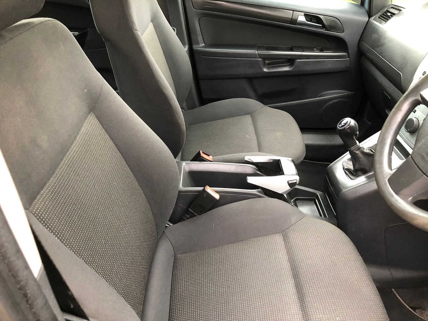 Used Vauxhall Zafira 2009 for sale - 76351437: Photo 15