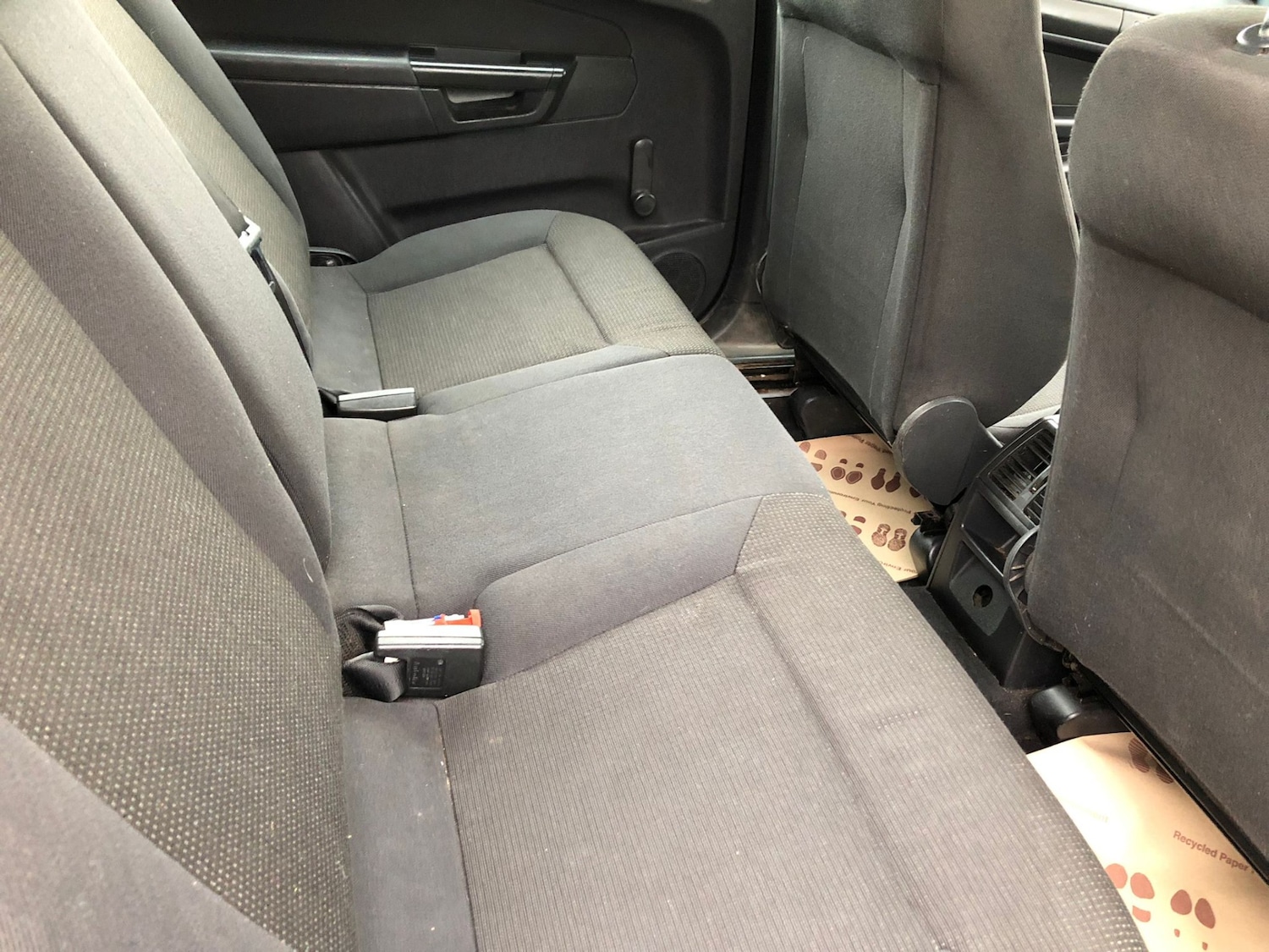 Used Vauxhall Zafira 2009 for sale - 76351437: Photo 16