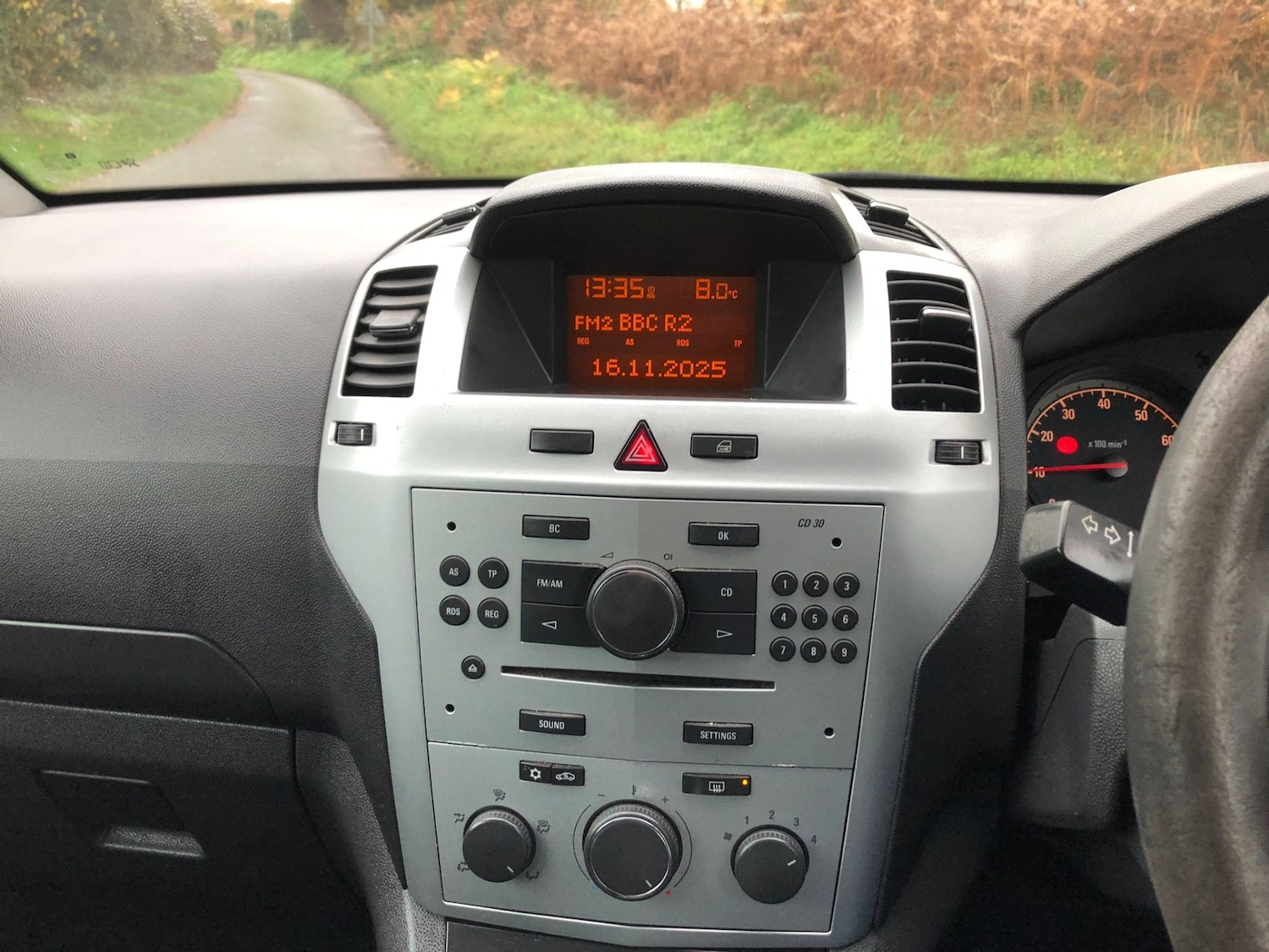 Used Vauxhall Zafira 2009 for sale - 76351437: Photo 19