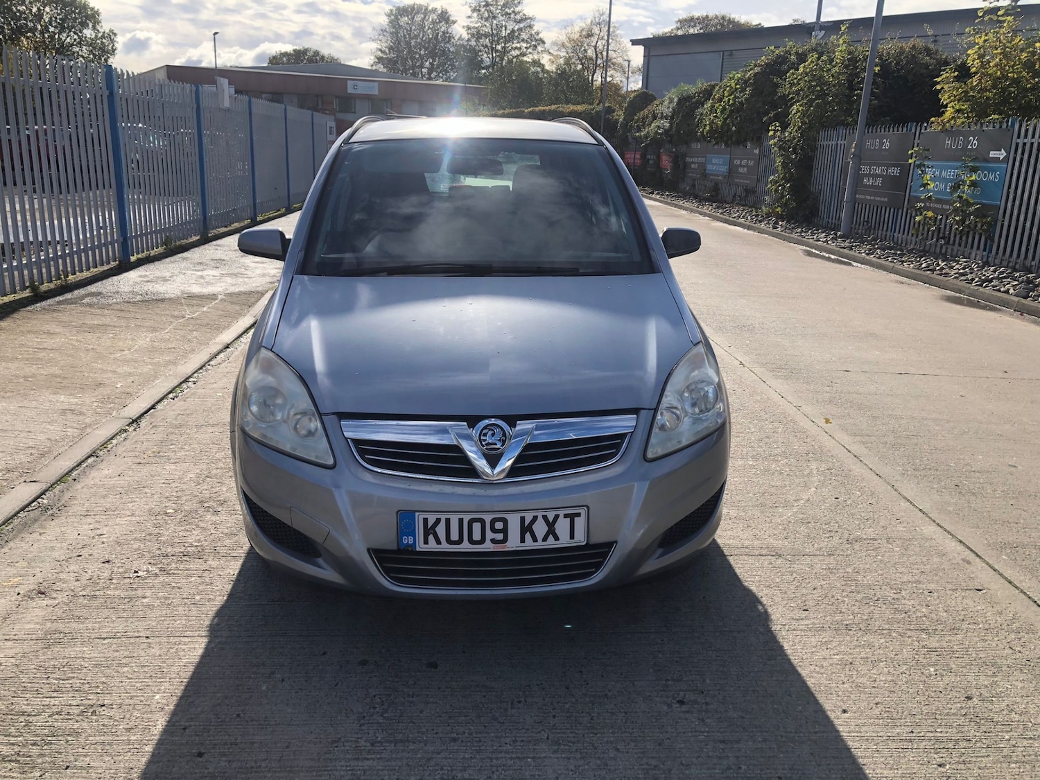Used Vauxhall Zafira 2009 for sale - 76351437: Photo 2