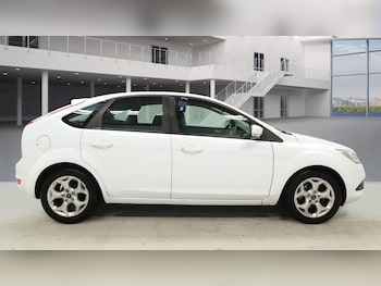 Used Ford Focus 2011 for sale - 76025420: Photo