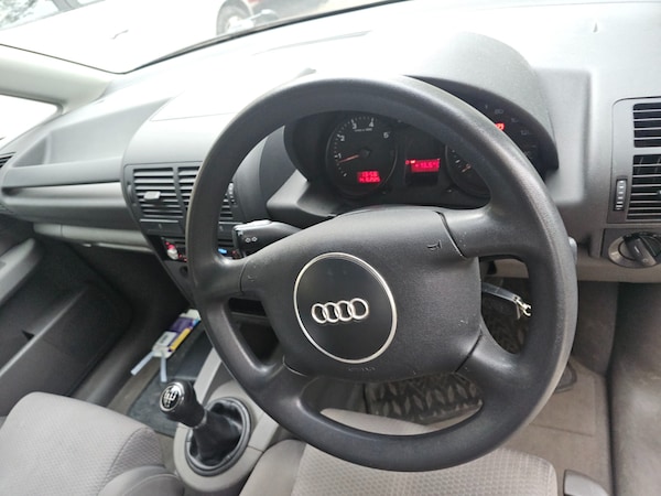 Used Audi A2 2001 for sale - 76251694: Photo 9
