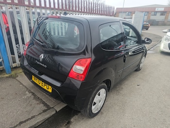 Used Renault Twingo 2010 for sale - 77644060: Photo