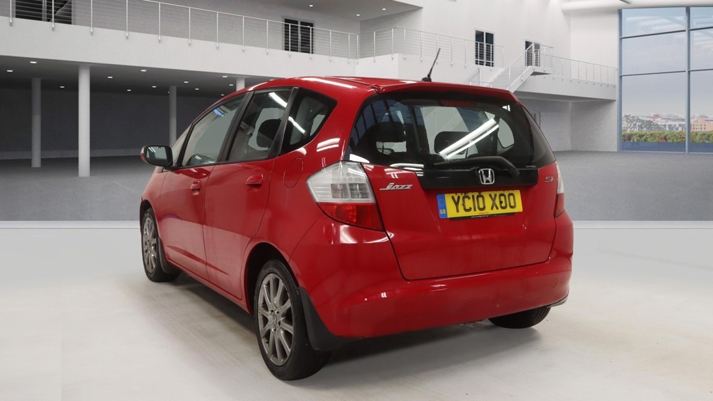 Used Honda Jazz 2010 for sale - 77020664: Photo 5