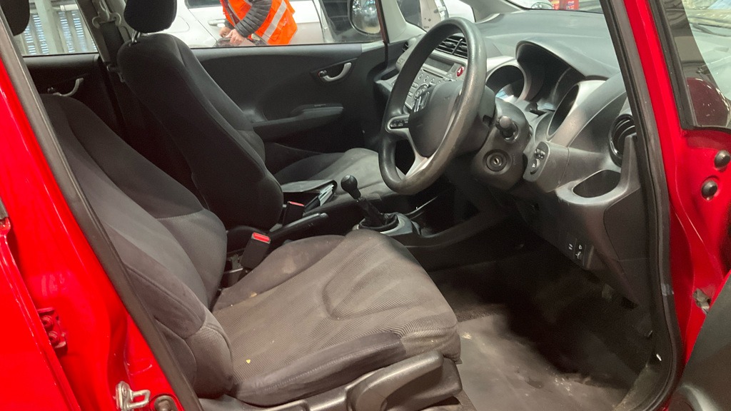 Used Honda Jazz 2010 for sale - 77020664: Photo 7