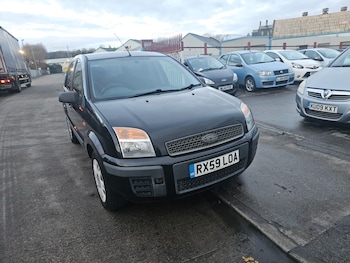 2009 (59) - 1.4 Style + 5dr