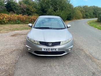 Used Honda Civic 2010 for sale - 79640063: Photo