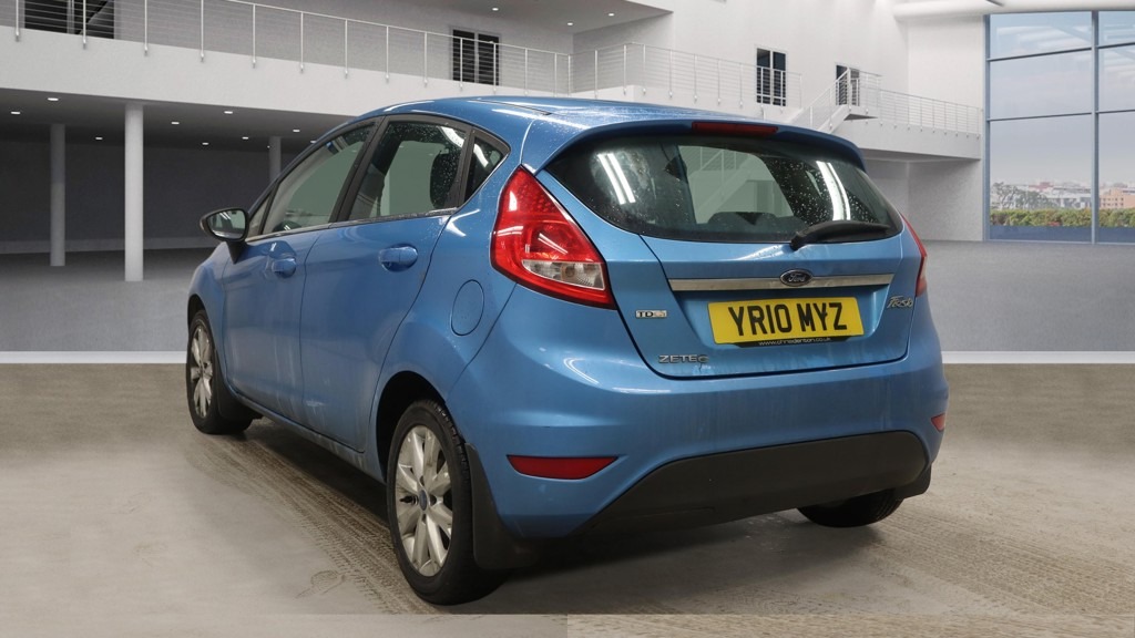 Used Ford Fiesta 2010 for sale - 77204996: Photo 2
