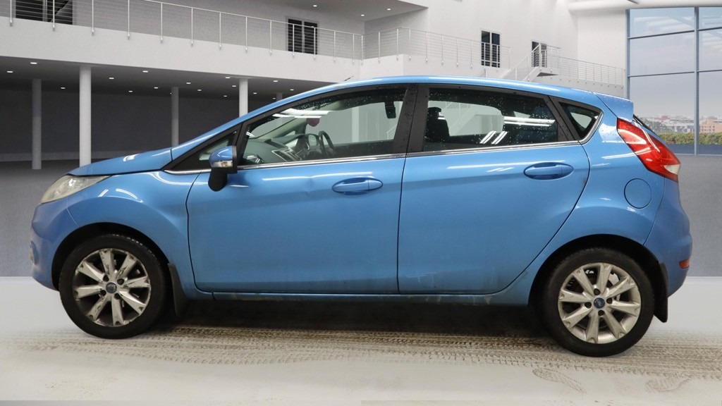Used Ford Fiesta 2010 for sale - 77204996: Photo 5
