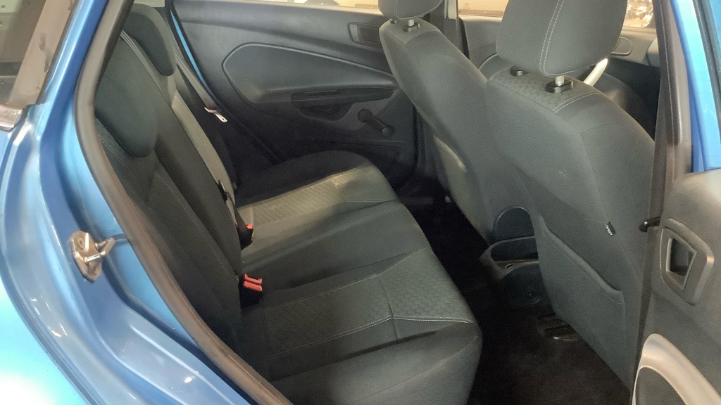 Used Ford Fiesta 2010 for sale - 77204996: Photo 7