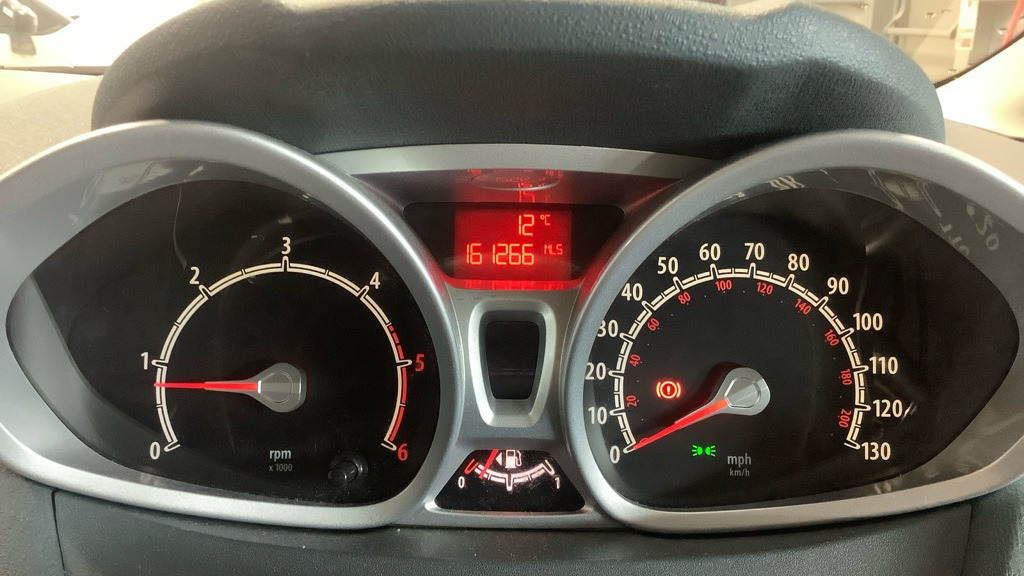 Used Ford Fiesta 2010 for sale - 77204996: Photo 9