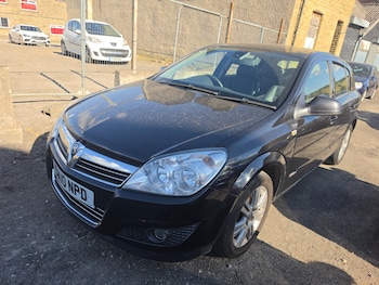 Used Vauxhall Astra 2010 for sale - 79352761: Photo