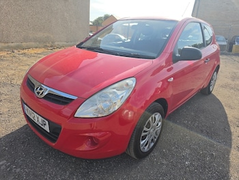 Used Hyundai i20 2012 for sale - 79494862: Photo