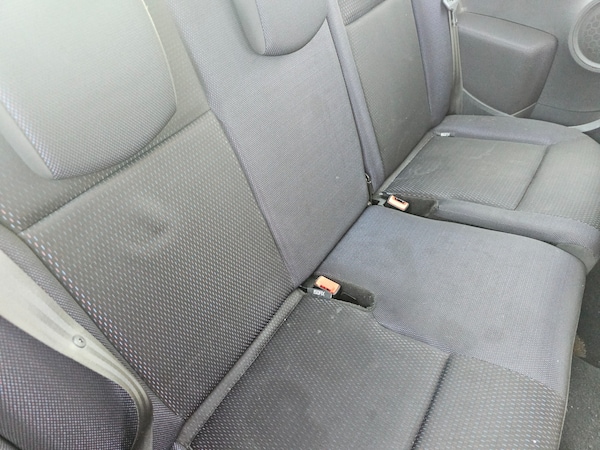 Used Renault Clio 2009 for sale - 76243925: Photo 9
