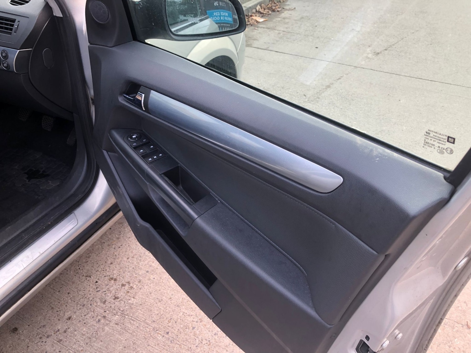 Used Vauxhall Astra 2008 for sale - 77020618: Photo 14