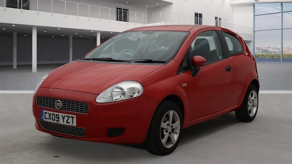 Used Fiat Grande Punto 2009 for sale - 76093917: Photo 2