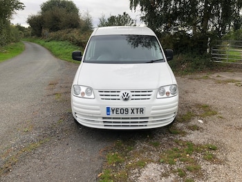 Used Volkswagen Caddy Maxi 2009 for sale - 76196271: Photo 2