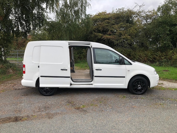 Used Volkswagen Caddy Maxi 2009 for sale - 76196271: Photo 5