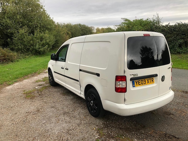 Used Volkswagen Caddy Maxi 2009 for sale - 76196271: Photo 9