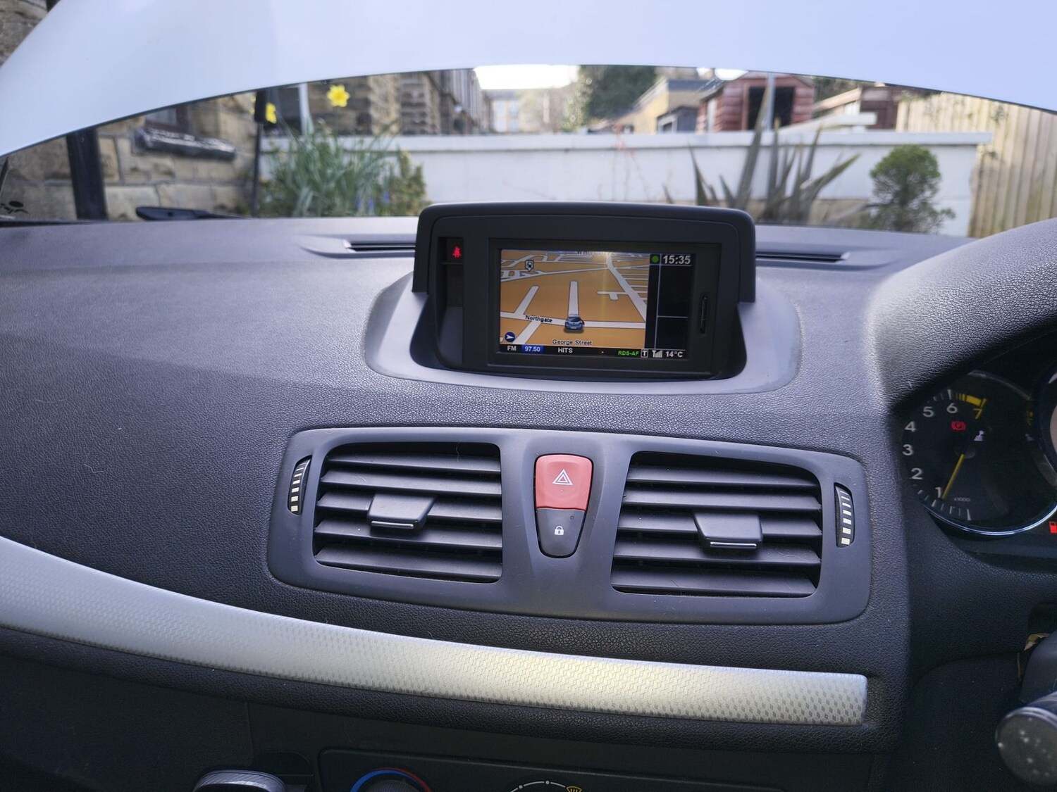 Used Renault Megane 2011 for sale - 78125350: Photo 18