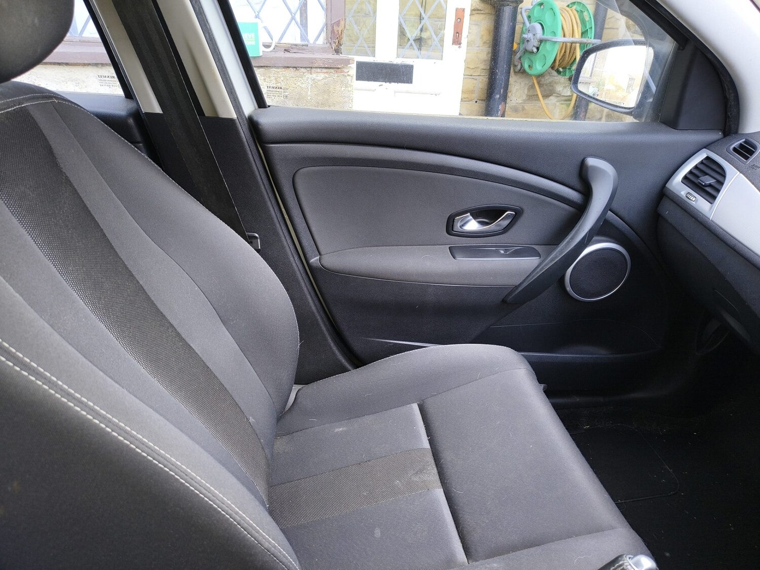 Used Renault Megane 2011 for sale - 78125350: Photo 20