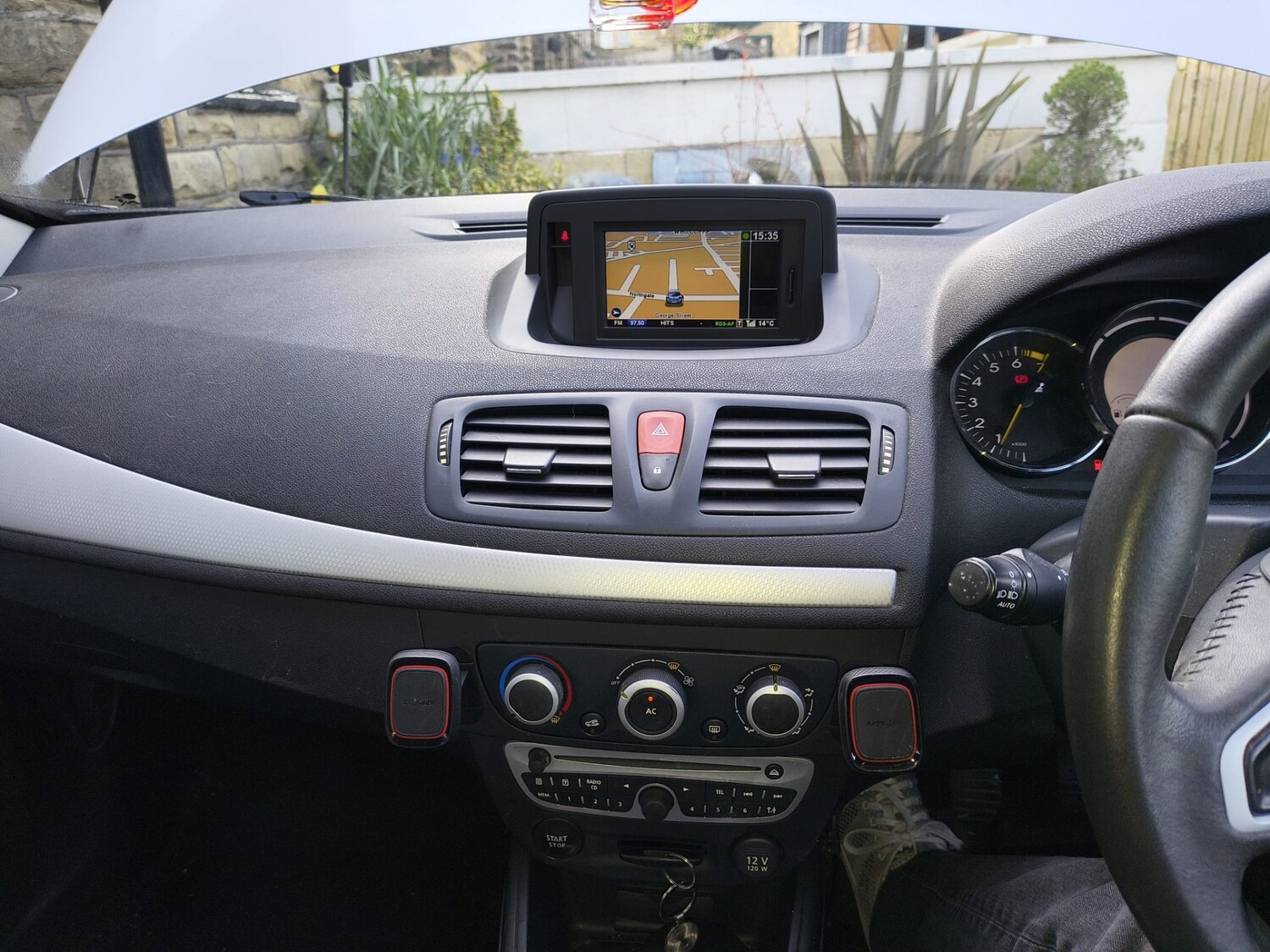 Used Renault Megane 2011 for sale - 78125350: Photo 22