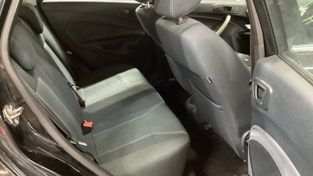 Used Ford Fiesta 2010 for sale - 77500684: Photo 8