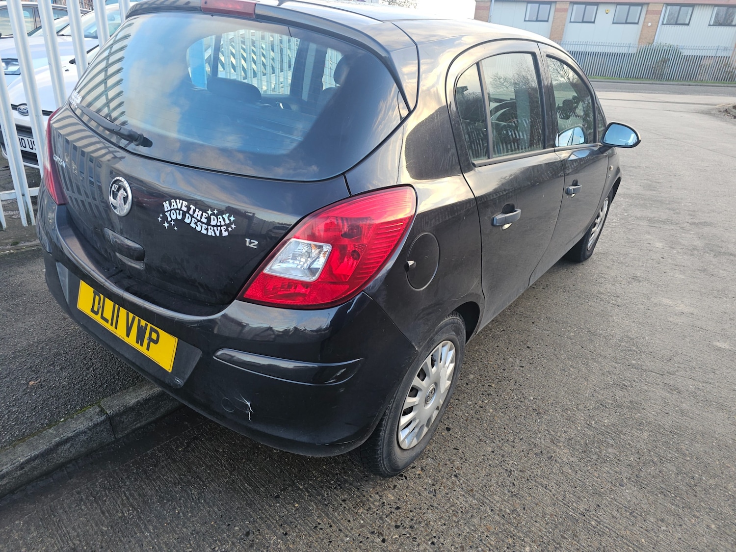 Used Vauxhall Corsa 2011 for sale - 77012948: Photo 5