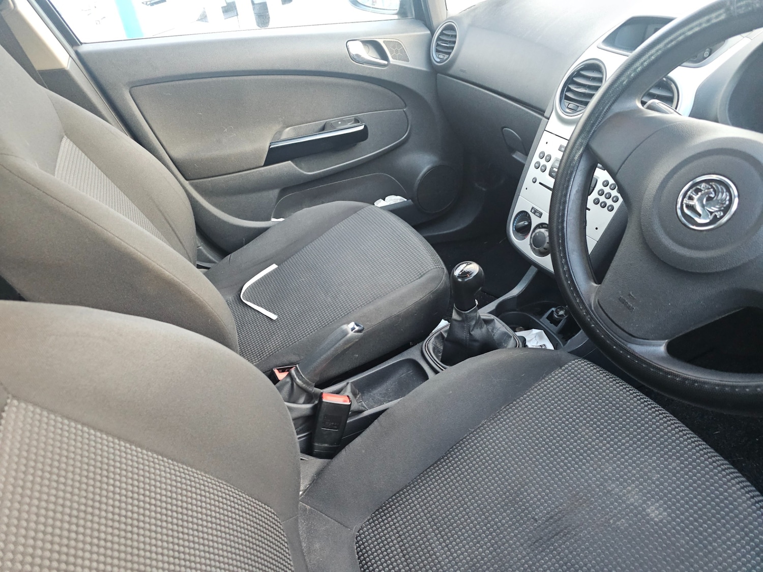 Used Vauxhall Corsa 2011 for sale - 77012948: Photo 9