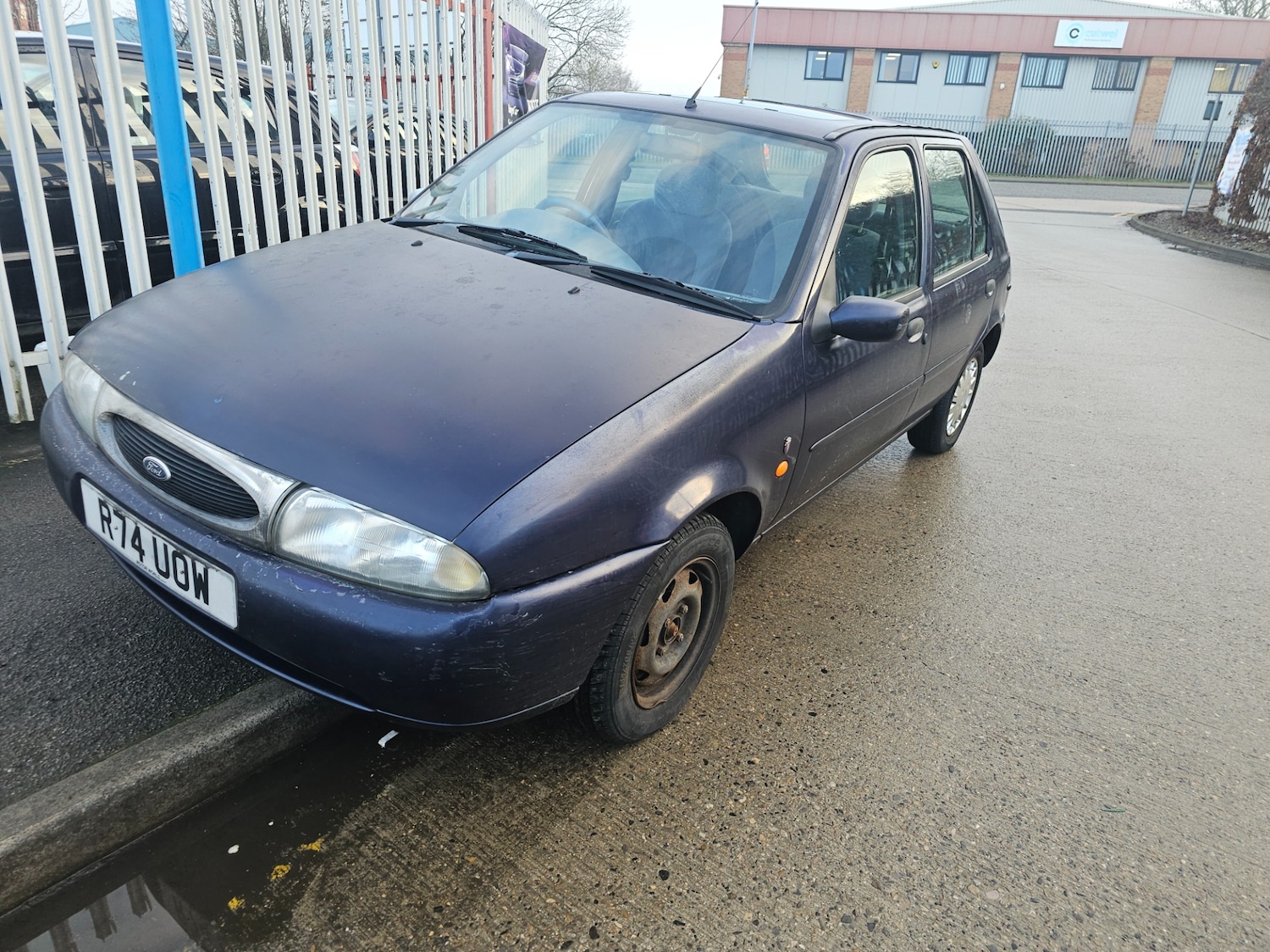Used Ford Fiesta 1997 for sale - 77249041: Photo 4