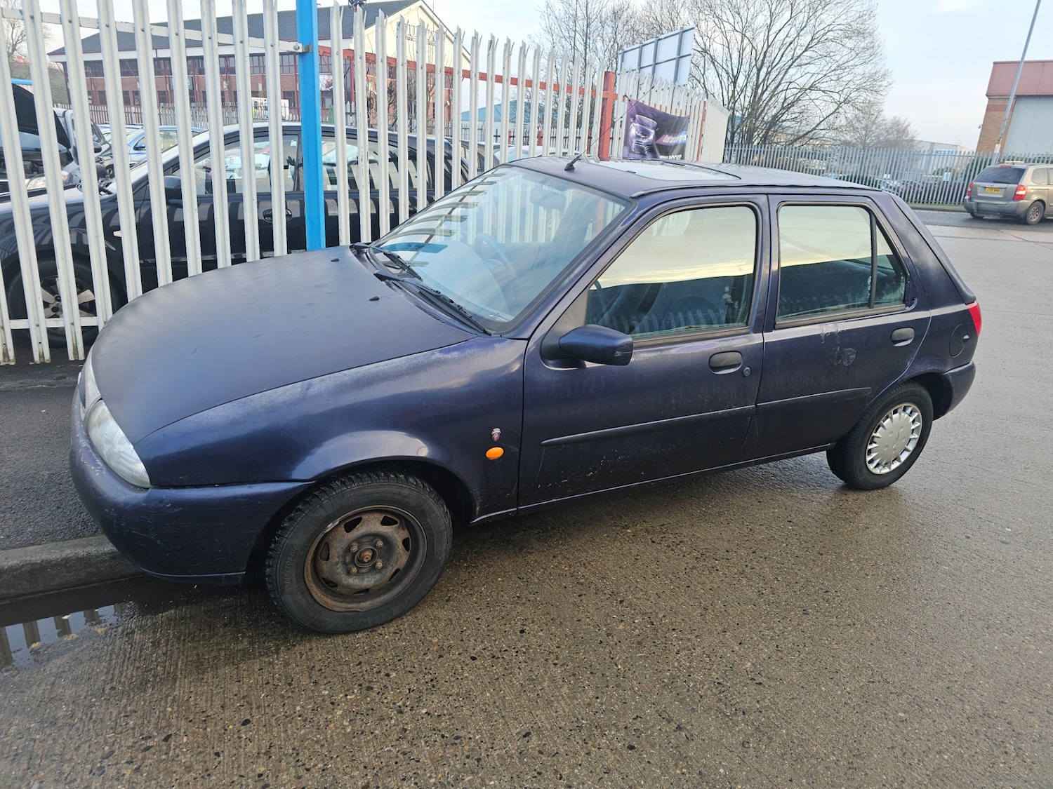 Used Ford Fiesta 1997 for sale - 77249041: Photo 9