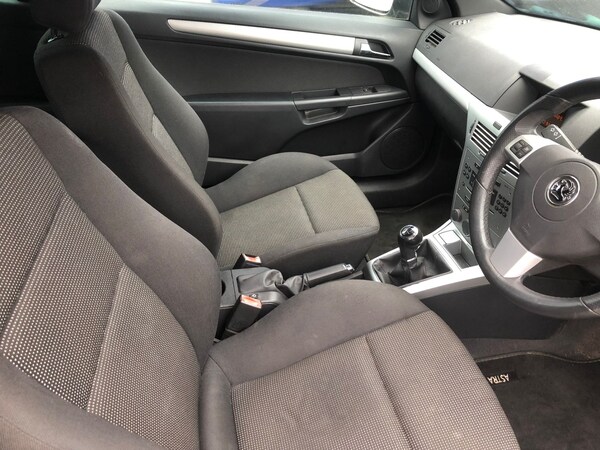 Used Vauxhall Astra 2011 for sale - 76263595: Photo 13