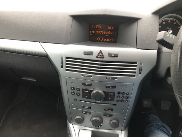 Used Vauxhall Astra 2011 for sale - 76263595: Photo 16