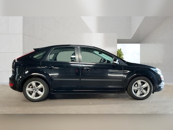 Used Ford Focus 2009 for sale - 79475185: Photo
