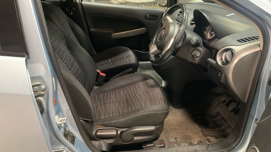 Used Mazda Mazda2 2008 for sale - 77020623: Photo 7