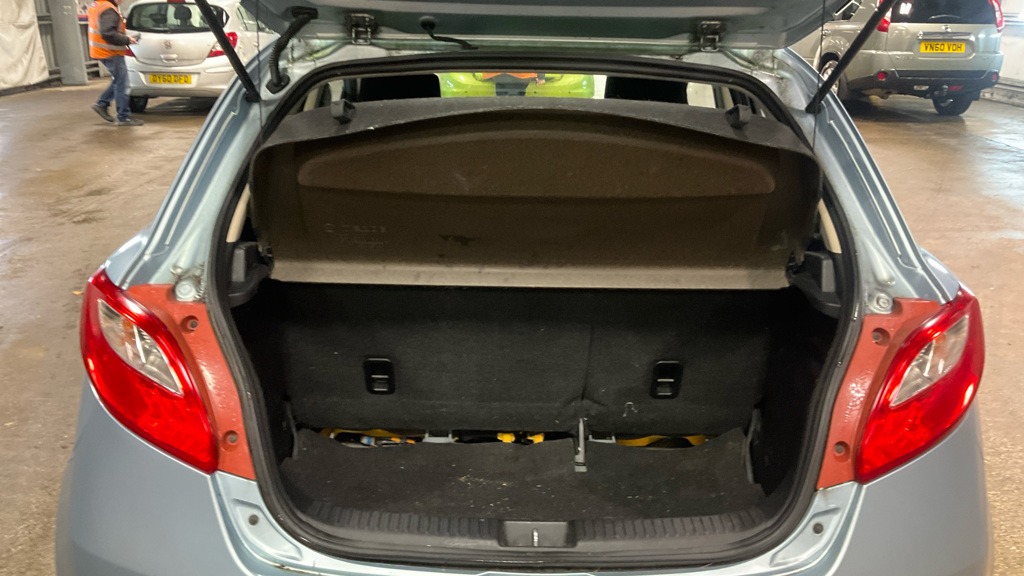 Used Mazda Mazda2 2008 for sale - 77020623: Photo 9