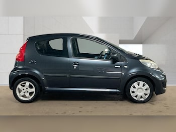 Used Peugeot 107 2010 for sale - 79475115: Photo