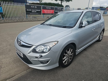 Used Hyundai i30 2010 for sale - 75910819: Photo