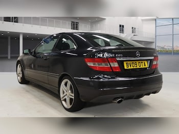 Used Mercedes-Benz CLC Class 2009 for sale - 77673751: Photo