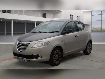Used Chrysler Ypsilon 2011 for sale - 76408322: Photo
