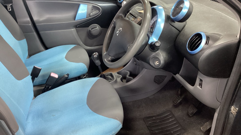 Used Peugeot 107 2008 for sale - 77171332: Photo 7