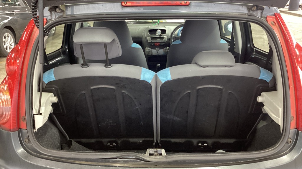 Used Peugeot 107 2008 for sale - 77171332: Photo 9