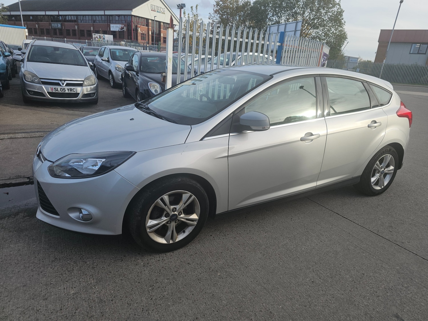 Used Ford Focus 2012 for sale - 76403367: Photo 3